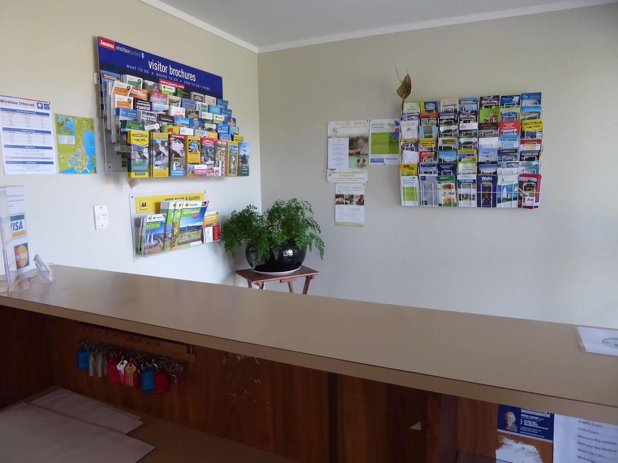 Harbourside Holiday Park Whitianga Exterior foto